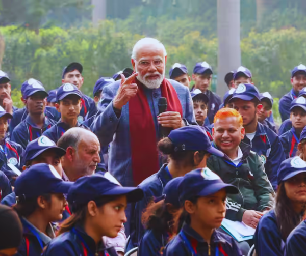 Watan Ko Jano: PM Modi Engages with J&K Youth to Foster Cultural Exchange and National Integration